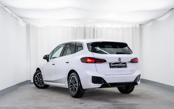 BMW Seria 2 cena 173350 przebieg: 1, rok produkcji 2023 z Poznań małe 781